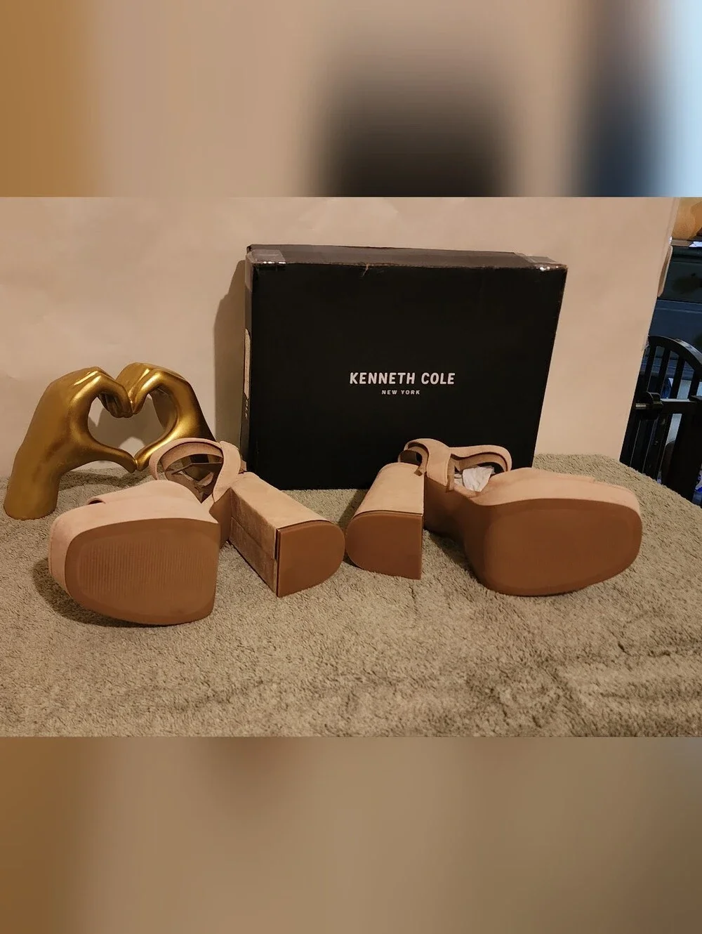 Kenneth Cole Bluff Suede Platform Sandals